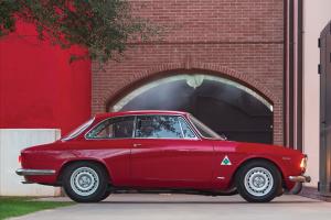 Alfa Romeo Giulia Sprint GTA 1965 года 